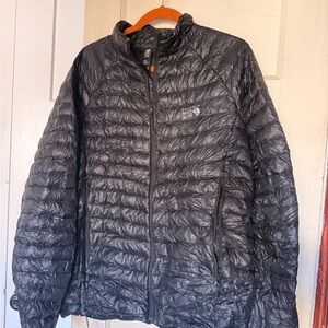 Mountain hardware Ghost whisperer jacket Size large Color Black
